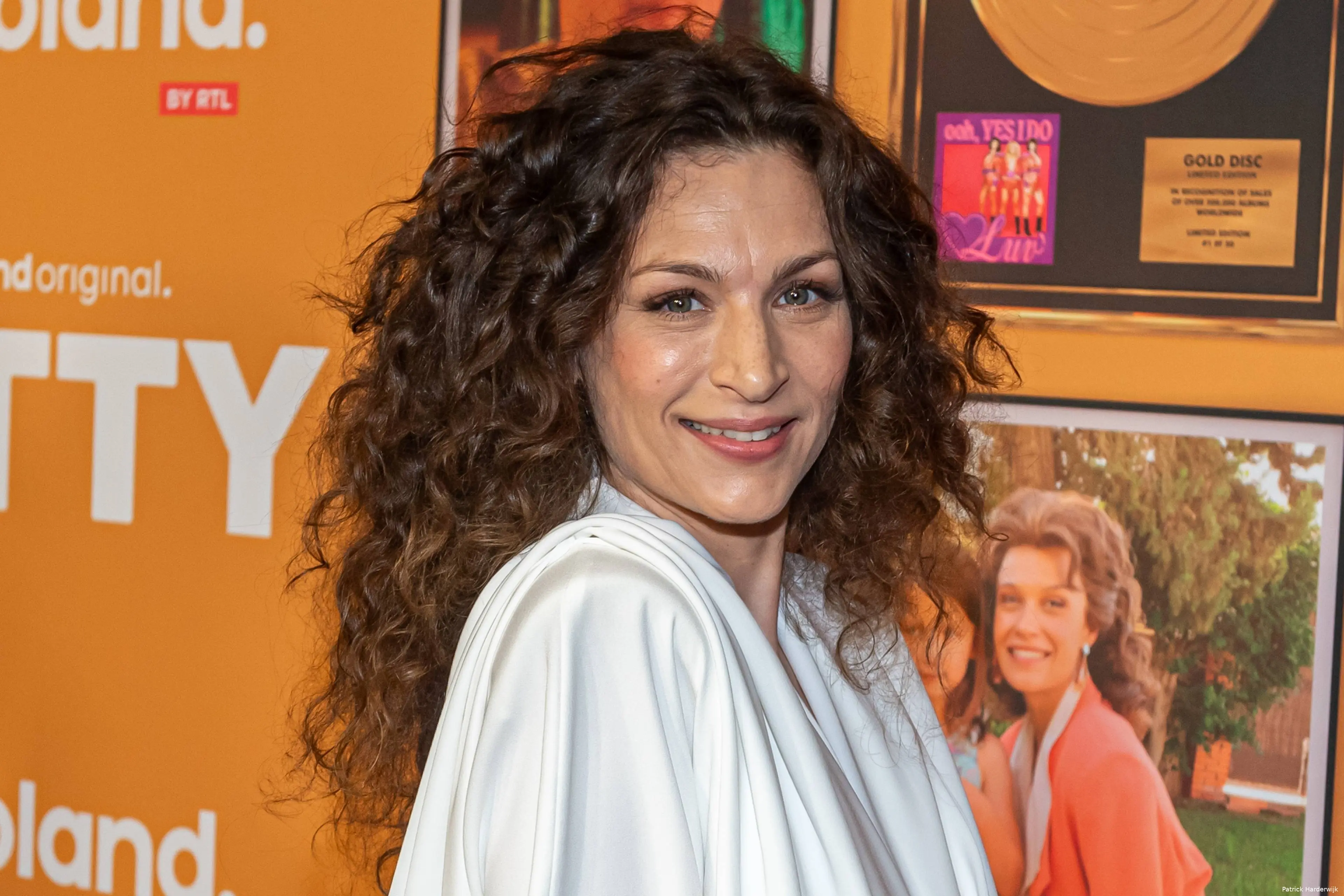 'Actrice Eva van de Wijdeven dakloos, leeft als zwerver op straat'